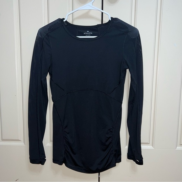 Athleta Black Athleisure Long Sleeve Workout Shirt With Thumbholes Size XS - Picture 8 of 8